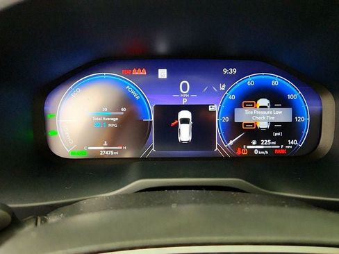 Used 2025 Toyota RAV4 Limited w/ Advanced Technology Package AWD/4WD image 15