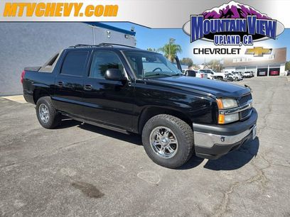 Used 2006 Chevrolet Avalanche Z66 w/ Sun And Sound Package