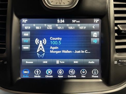 Used 2019 Chrysler 300 Limited w/ Safetytec Plus Group image 39