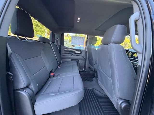 Certified 2023 Chevrolet Silverado 1500 LT AWD/4WD image 35