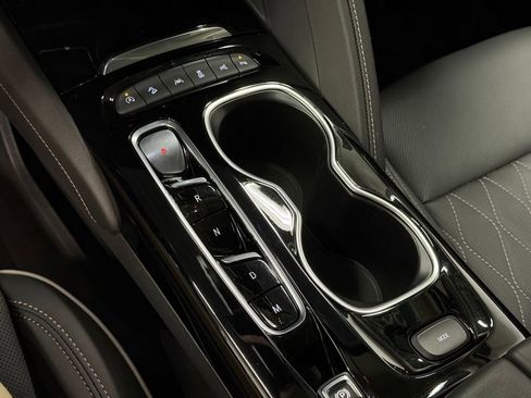 Certified 2023 Buick Envision Avenir AWD/4WD image 38