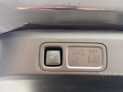 Certified 2024 Lincoln Navigator Reserve AWD/4WD image 7