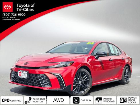 Used 2026 Toyota Camry Hybrid w/ Multimedia Upgrade Package AWD/4WD image 1