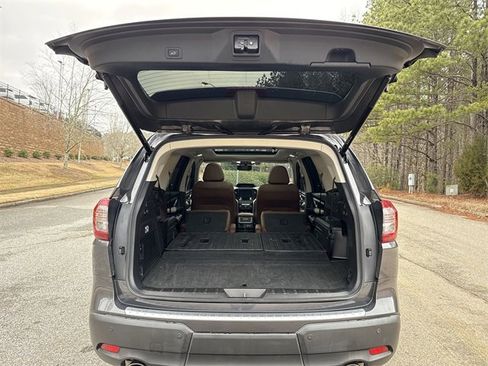 Used 2019 Subaru Ascent Touring w/ Popular Package #2A image 21