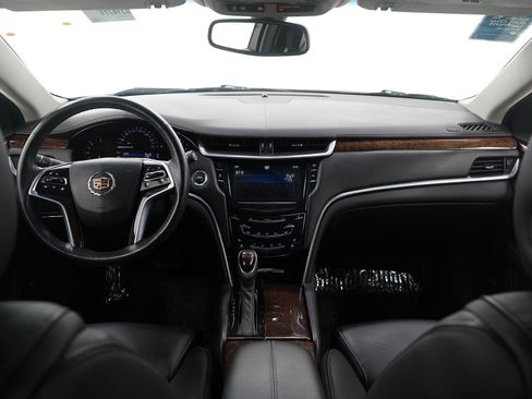 Used 2013 Cadillac XTS Luxury image 14