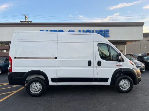 Used 2021 RAM ProMaster 2500 image 9