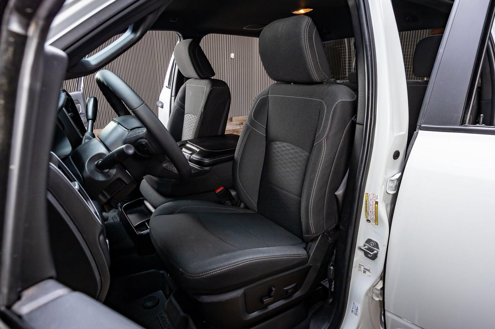 Used 2025 RAM 2500 Lone Star AWD/4WD image 27