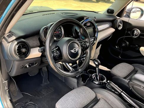 Used 2015 MINI Cooper S image 18
