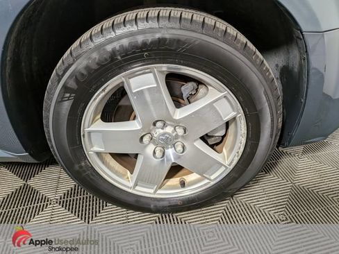 Used 2005 Dodge Magnum R/T AWD/4WD image 35
