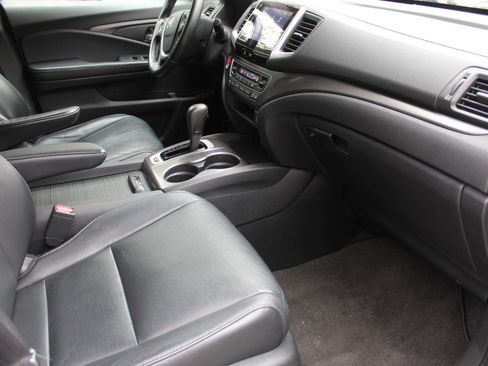 Used 2016 Honda Pilot EX-L image 18