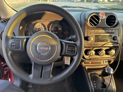 Used 2014 Jeep Patriot Sport w/ Power Value Group image 10