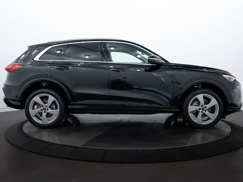 New 2025 Audi Q5 2.0T Premium Plus image 3