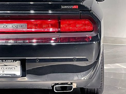Used 2013 Dodge Challenger SRT8 w/ Harman Kardon Audio Group RWD image 8