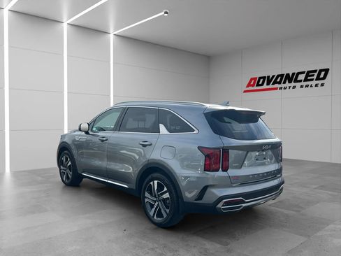 Used 2022 Kia Sorento SX image 4