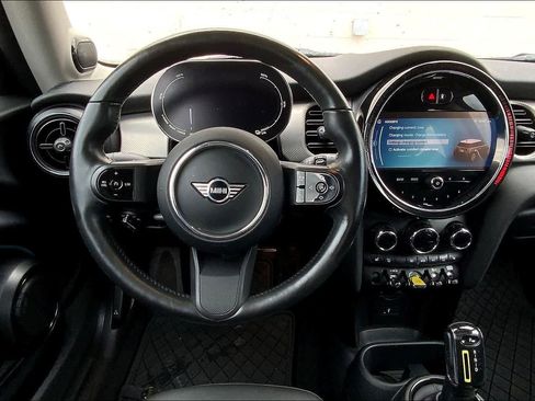 Used 2024 MINI Cooper SE image 13