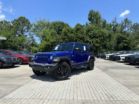 Used 2019 Jeep Wrangler Unlimited Sport AWD/4WD image 1