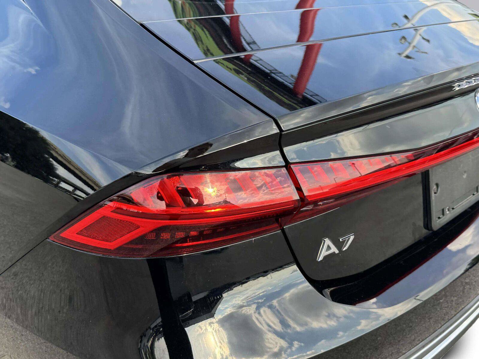 Used 2020 Audi A7 3.0T Premium Plus w/ Premium Plus Package AWD/4WD image 14