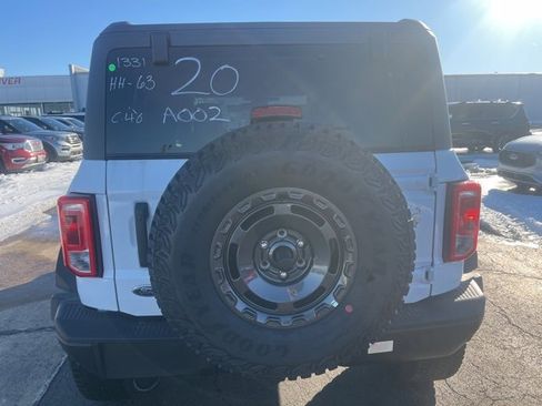 New 2025 Ford Bronco Big Bend w/ Black Diamond Package image 5