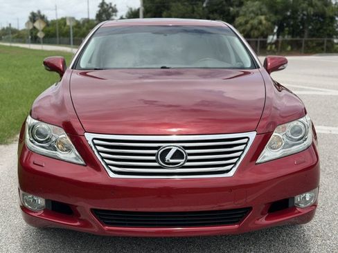 Used 2011 Lexus LS 460 w/ Luxury Value Edition RWD image 8