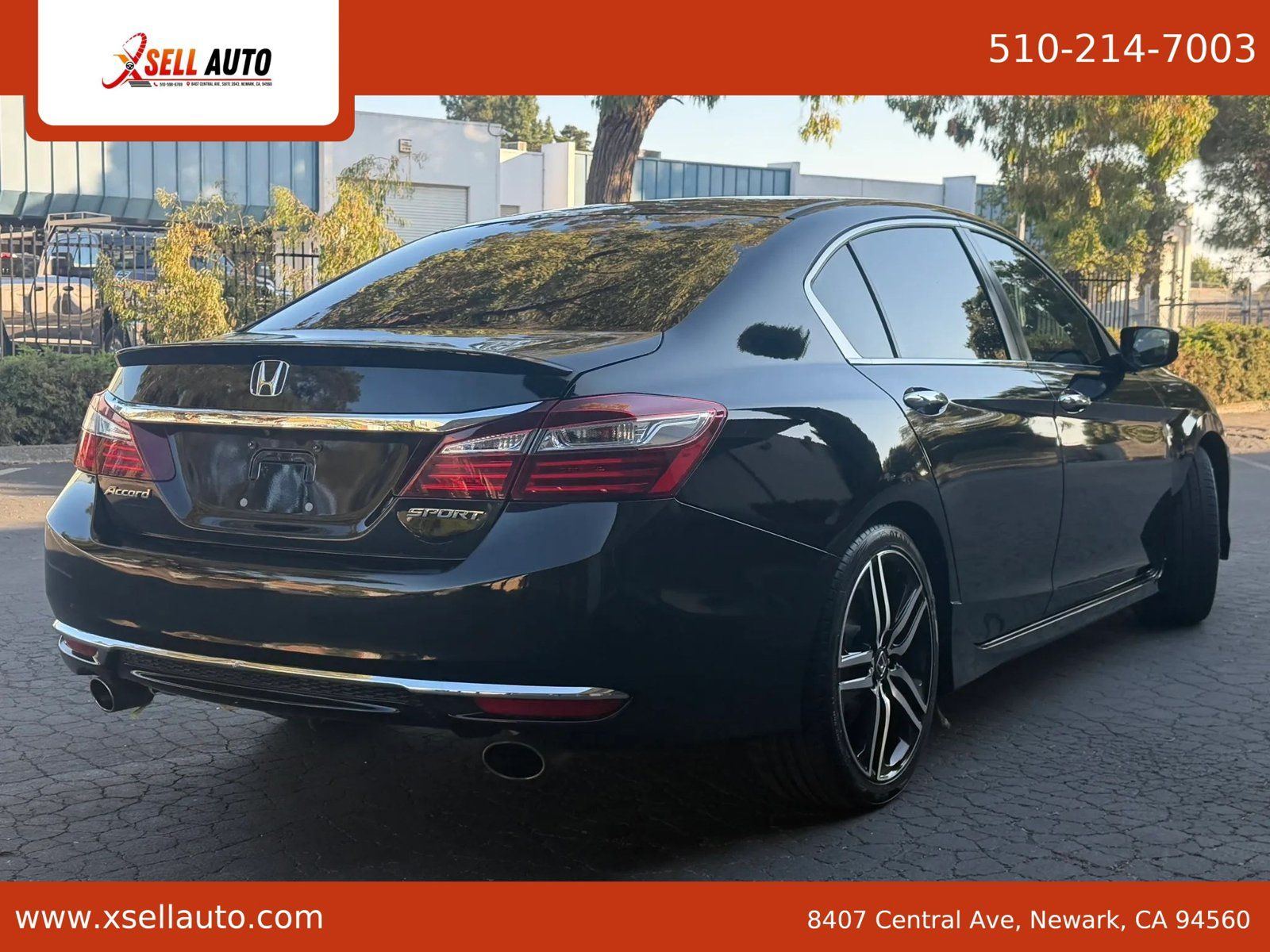 Used 2017 Honda Accord Sport image 4