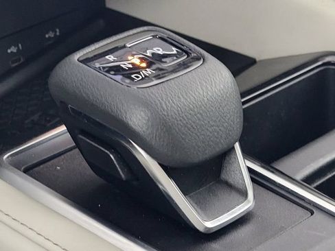 Used 2023 Nissan Pathfinder SL w/ SL Premium Package AWD/4WD image 24