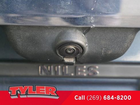 Used 2020 Ford Explorer Limited AWD/4WD image 16