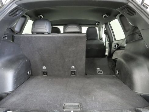 Used 2025 Jeep Compass Limited AWD/4WD image 26