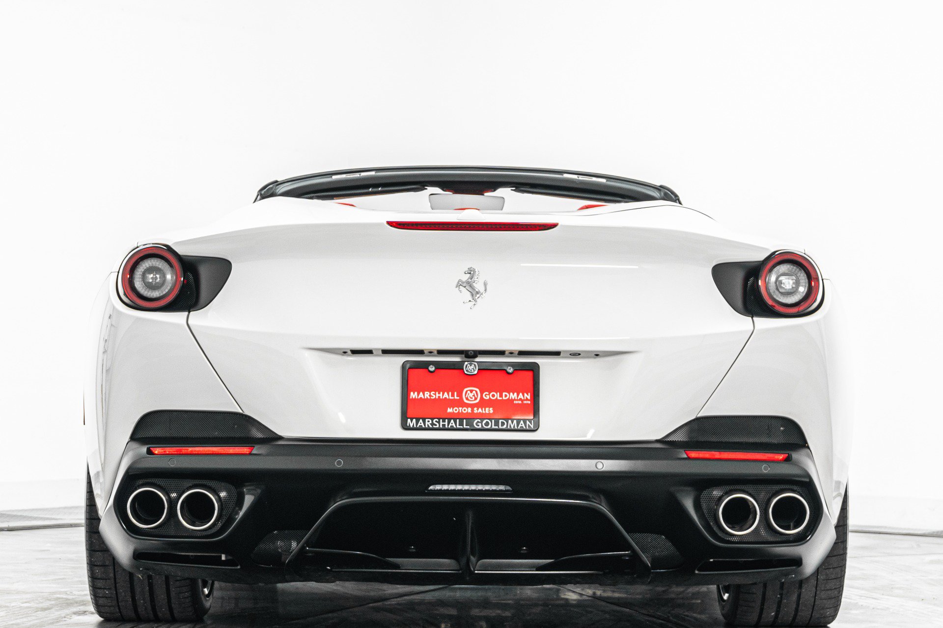 Used 2019 Ferrari Portofino RWD image 8