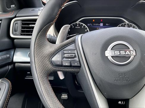 Used 2023 Nissan Maxima SR w/ Sport Mat Group FWD image 20
