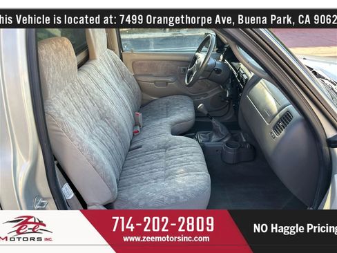 Used 2004 Toyota Tacoma 2WD Regular Cab image 19