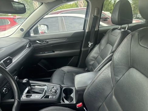 Used 2017 MAZDA CX-5 Grand Touring FWD image 3