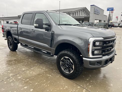 Used 2024 Ford F250 Lariat w/ Tremor Off-Road Package image 11