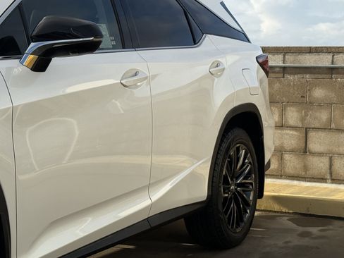 Used 2022 Lexus RX 350L FWD w/ Premium Package image 8