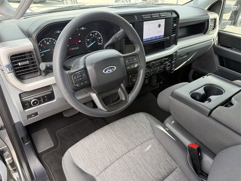 Used 2023 Ford F250 XL w/ STX Appearance Package image 11