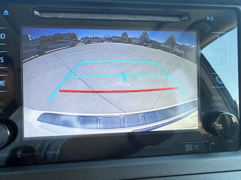 Used 2016 Toyota Sienna XLE Premium image 43