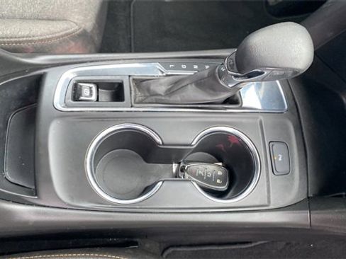 Used 2023 Chevrolet Equinox LT image 14