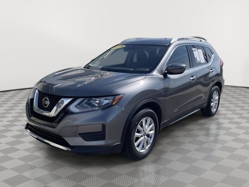 Used 2019 Nissan Rogue SV image 6