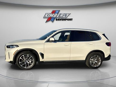 Certified 2025 BMW X5 xDrive40i image 2