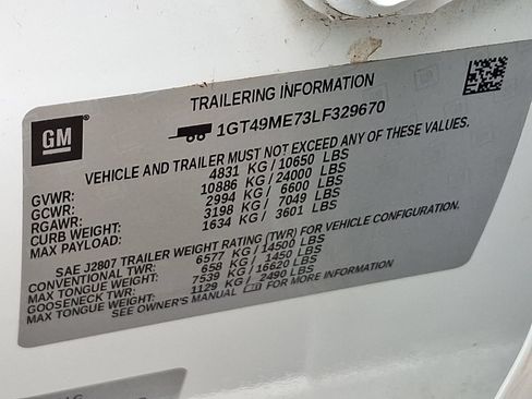 Used 2020 GMC Sierra 2500 SLE w/ SLE Value Package; AWD/4WD image 26