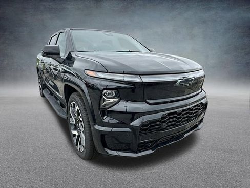 New 2024 Chevrolet Silverado EV RST image 4