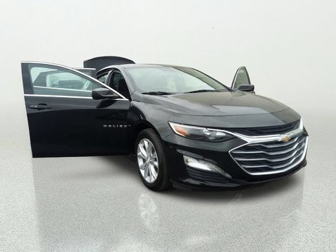 Used 2020 Chevrolet Malibu LT FWD image 9