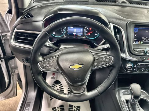 Used 2024 Chevrolet Equinox LT AWD/4WD image 14
