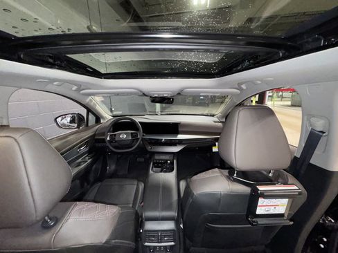 New 2026 Nissan Murano Platinum image 16