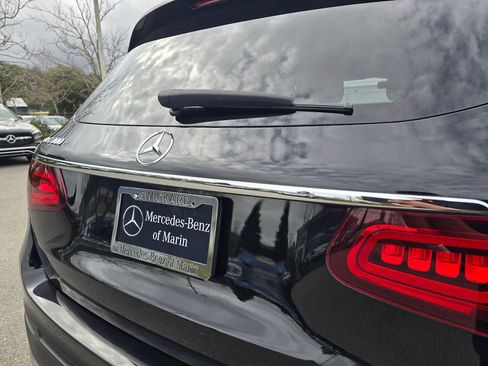 Used 2020 Mercedes-Benz GLC 300 image 15