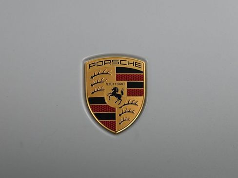 Certified 2025 Porsche 911 Carrera RWD image 32