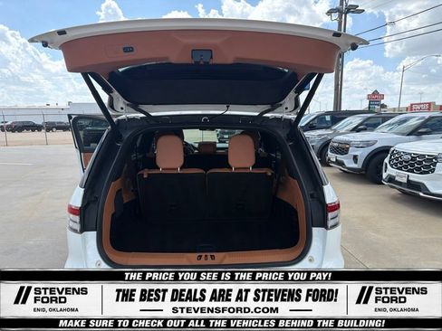 Used 2024 Lincoln Aviator Black Label w/ Jet Package AWD/4WD image 39