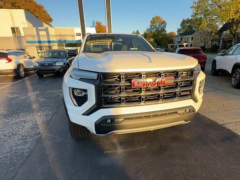 New 2026 GMC Canyon AT4 w/ AT4 Premium Package image 8