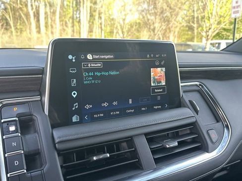 Used 2023 Chevrolet Tahoe Z71 w/ Luxury Package image 34