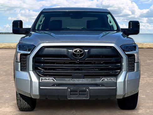 Used 2022 Toyota Tundra SR5 w/ SR5 Premium Package AWD/4WD image 2