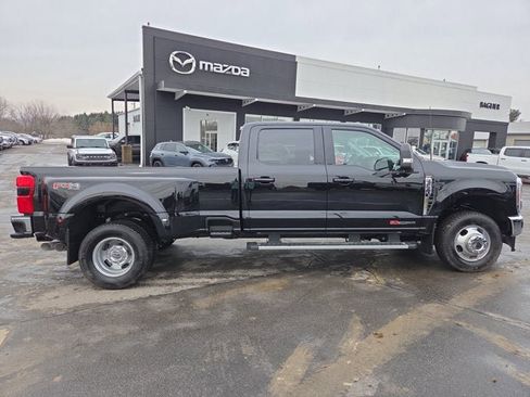 Used 2025 Ford F350 Lariat image 6